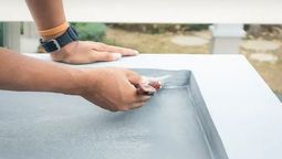 La mezcla secreta de los albañiles para evitar goteras. La mezcla secreta de los albañiles para evitar goteras.