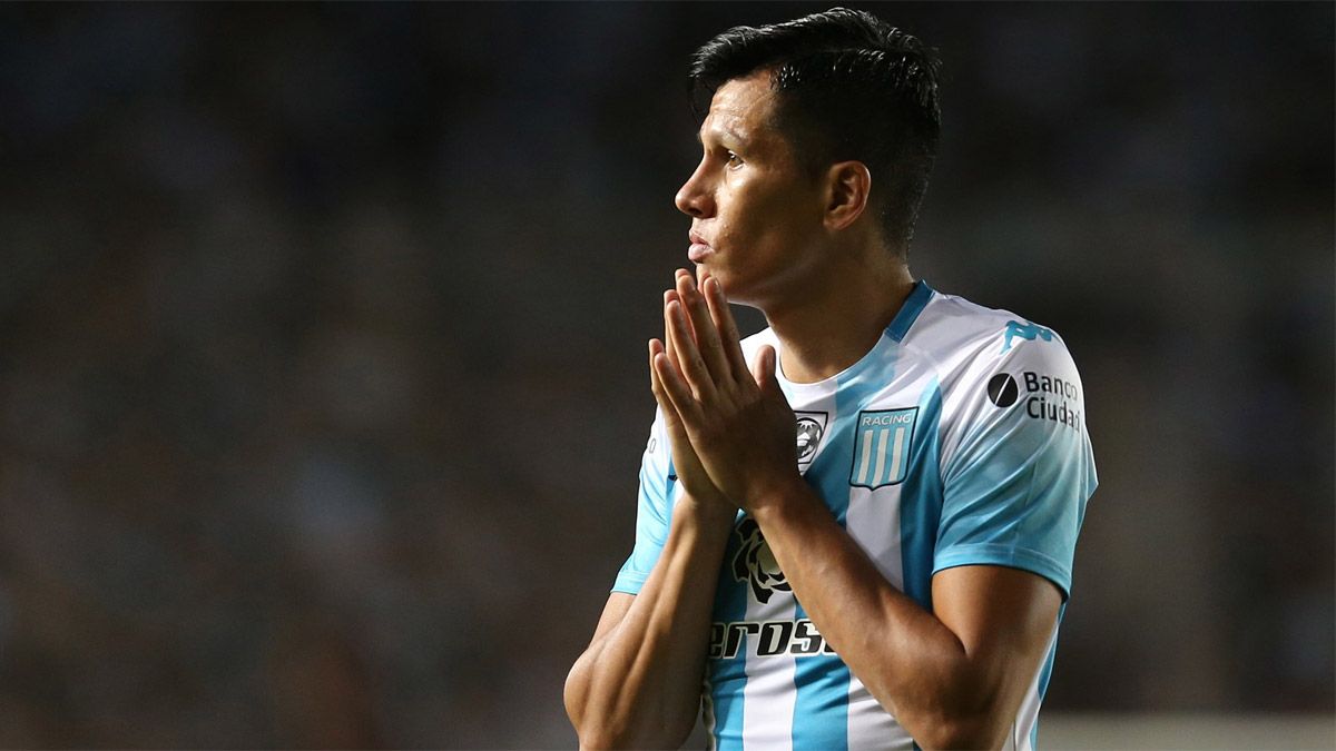Racing tiene dudas para el choque ante Godoy Cruz 