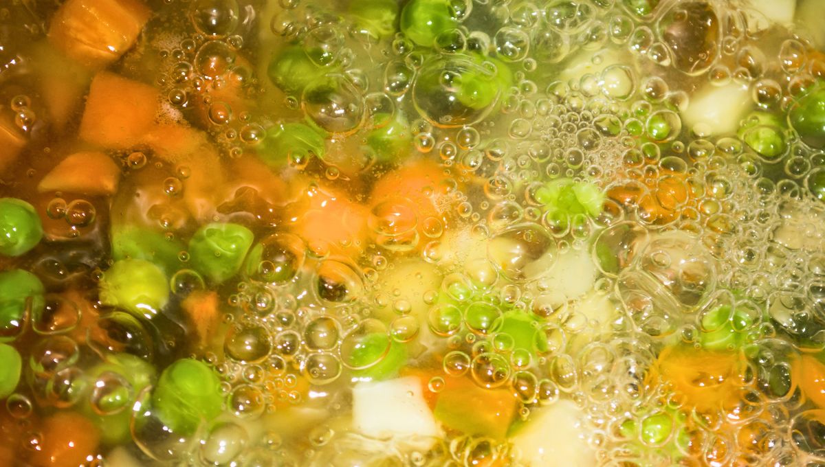 Muchas verduras pierden consistencia, sabor y nutrientes debido a la temperatura del agua Muchas verduras pierden consistencia, sabor y nutrientes debido a la temperatura del agua