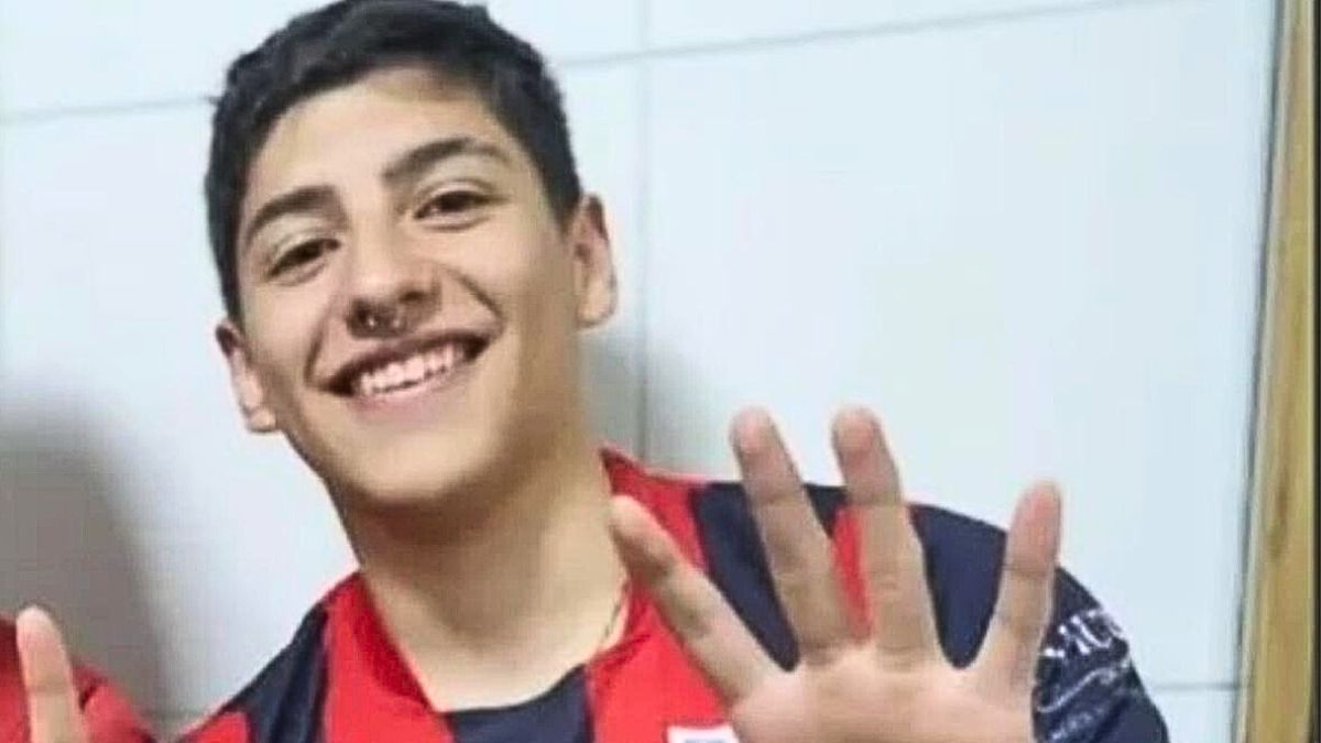 Luciano Galvez Domínguez, quien tenía 21 años, falleció como producto de las graves quemaduras que sufrió en un incendio en su casa. Luciano Galvez Domínguez, quien tenía 21 años, falleció como producto de las graves quemaduras que sufrió en un incendio en su casa.