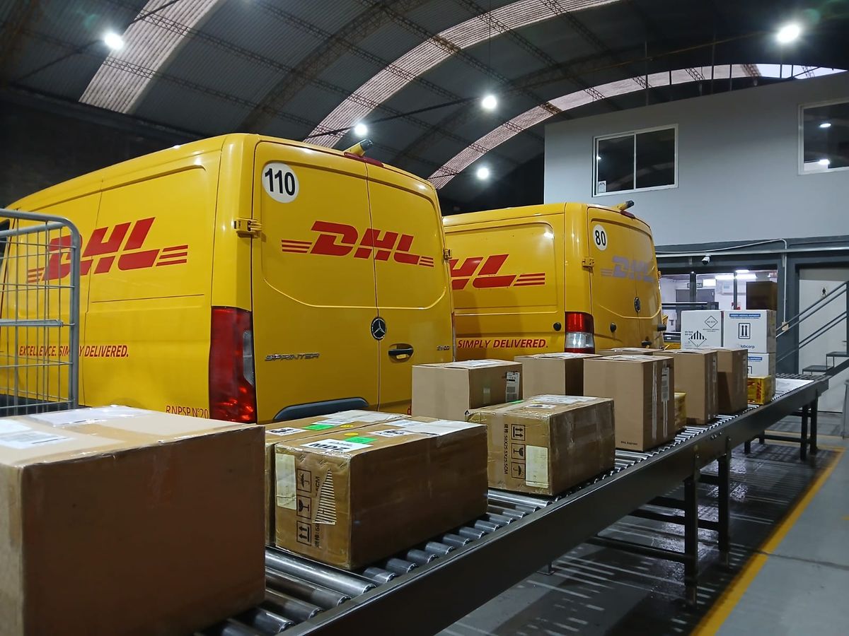 Con centro de distribuci&oacute;n de encomiendas en Godoy Cruz y 2 oficinas comerciales en Gran Mendoza, DHL es otra de las empresas que para los empleados est&aacute;n entre los mejores lugares de trabajo del mundo