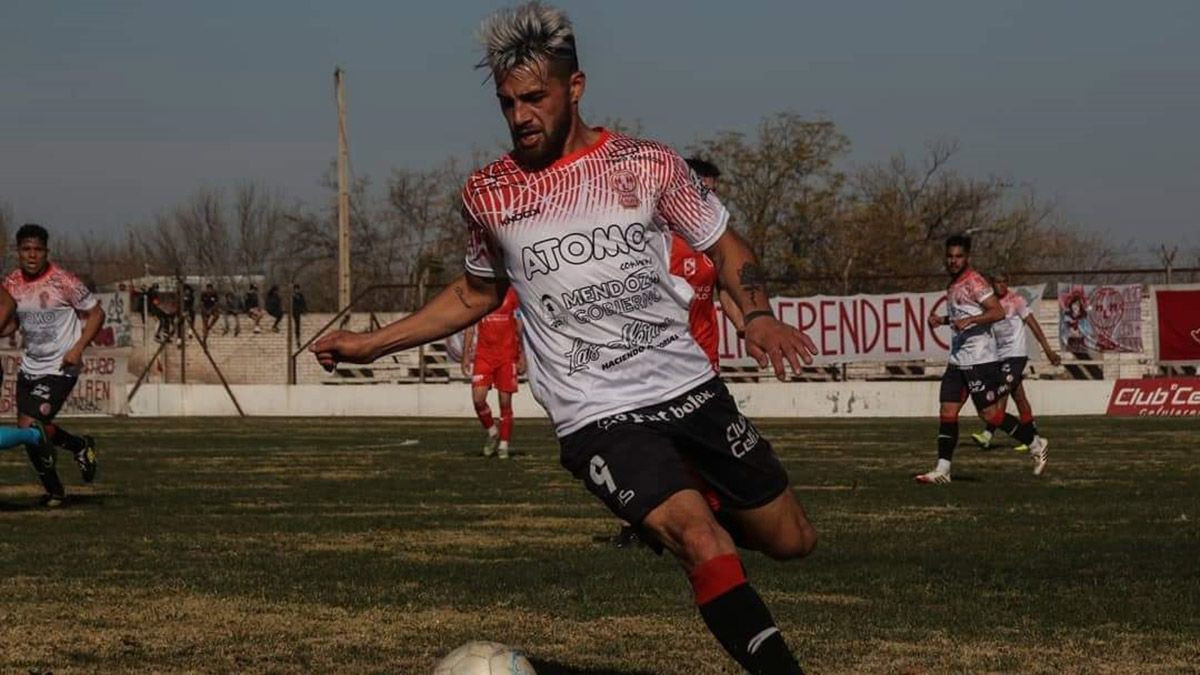 Javier Peñaloza y su alegría al saber que sería titular