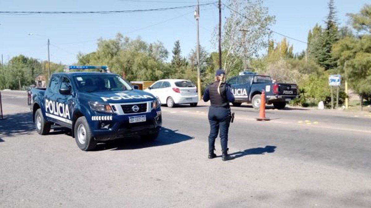 El operativo por el Día del Amigo se extenderá por toda la provincia. Habrá 2.500 policías dedicados a ello. El operativo por el Día del Amigo se extenderá por toda la provincia. Habrá 2.500 policías dedicados a ello.