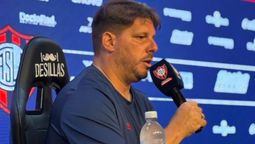 Ayude se fue y se busca remplazante.