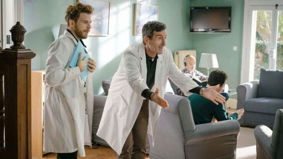 Álvaro Cervantes y Luis Zahera la rompen con sus papeles protagónicos en la película de Netflix. Álvaro Cervantes y Luis Zahera la rompen con sus papeles protagónicos en la película de Netflix.