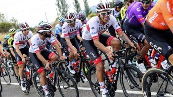 Se largó el ciclismo mundial y Maxi Richeze dijo presente