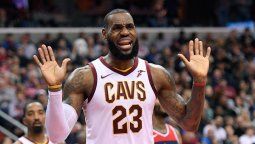 LeBron James sigue poniéndoles números a su historia en la NBA