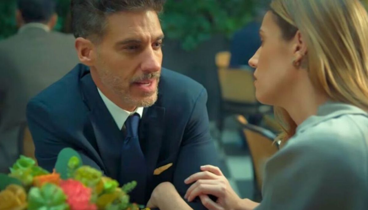 Bárbara está prometida con Álvaro... sin embargo, su hijo se interpondrá en su relación. Imagen: Netflix. Bárbara está prometida con Álvaro... sin embargo, su hijo se interpondrá en su relación. Imagen: Netflix.