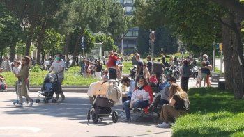 Coronavirus: España supera los 23.500 muertos oficiales después de un domingo caótico