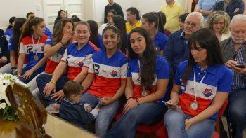 Reconocieron a las campeonas mendocinas de futsal