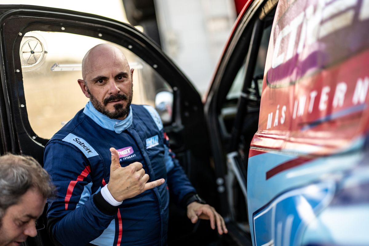 Lucio &Aacute;lvarez viene haciendo un gran Dakar 2022