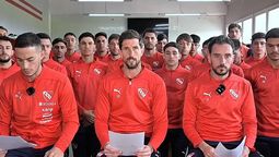 Los jugadores se mostraron unidos contra el fallo de Conmebol.