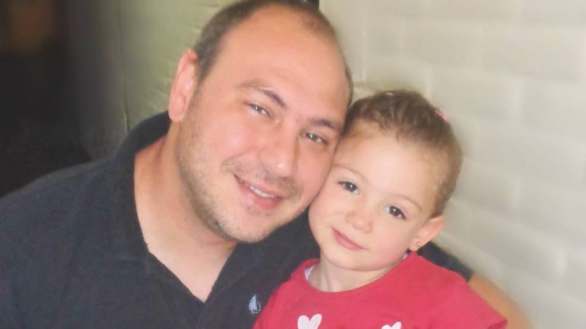 Pilar y su papá. Pilar y su papá.