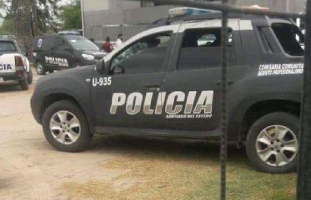 Dos bandas santiagueñas aparentemente grababan un video en un boliche, pero sin la autorización correspondiente, hasta que llegó la policía. Foto: gentileza www.nuevodiarioweb.com.ar