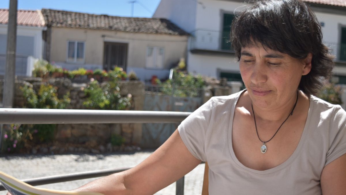 La mirada transparente de los habitantes de Vale de Madeira se expresa en sintonía con la naturaleza. La mirada transparente de los habitantes de Vale de Madeira se expresa en sintonía con la naturaleza.