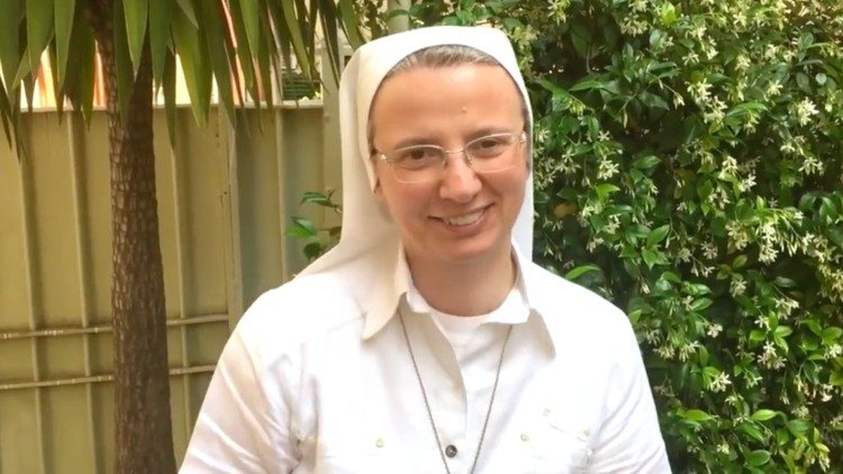 Simone Brambilla, primera mujer designada como prefecta del Vaticano por el papa Francisco. Supervisa las órdenes religiosas en la Iglesia Simone Brambilla, primera mujer designada como prefecta del Vaticano por el papa Francisco. Supervisa las órdenes religiosas en la Iglesia