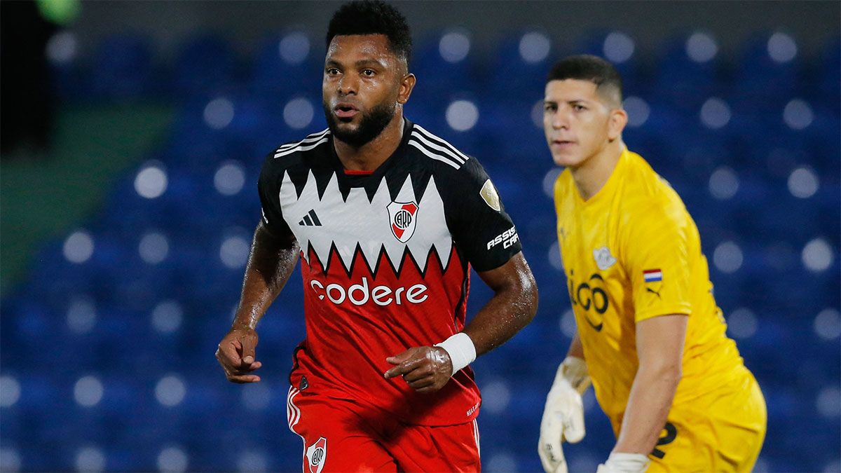 Miguel Borja será titular en River.