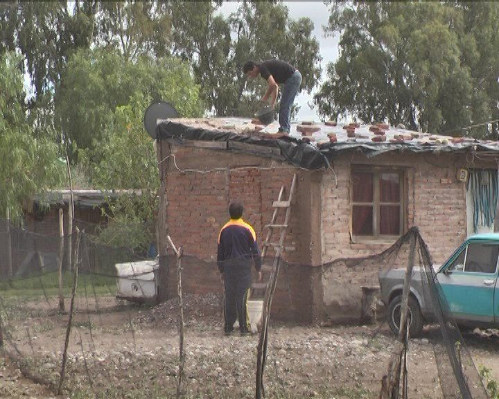 Vecinos del asentamiento de Cuadro Nacional amenazaron con tomar un barrio del IPV