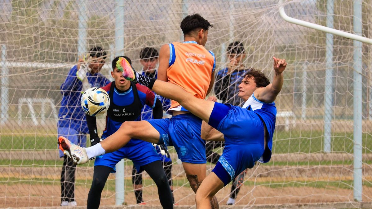 El Tomba se entrenó en Coquimbito de cara al choque con Atlético Tucumán.