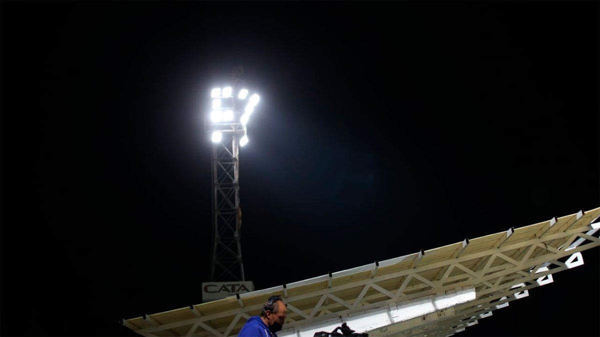 El Feliciano Gambarte estrenó su nueva iluminaria