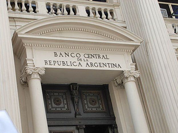 El Central volvió a aumentar sus reservas y presiona a la baja al blue