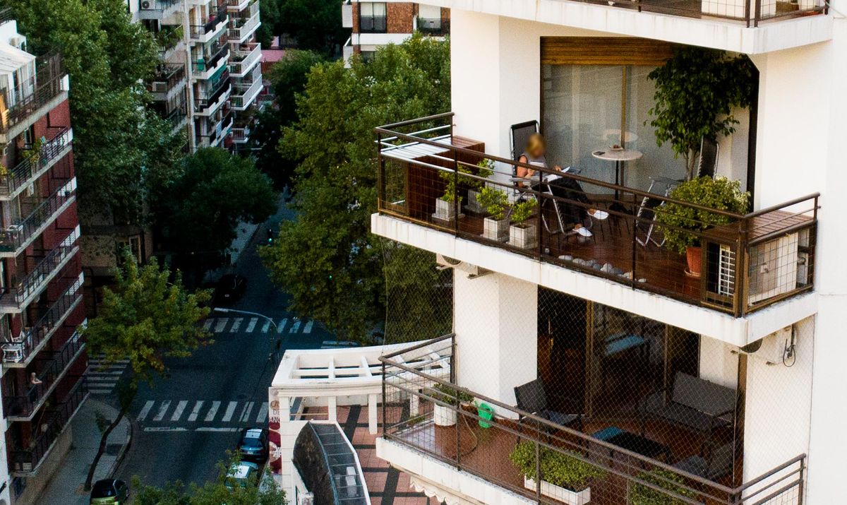 El balcón es uno de los lugares más utilizados de casa. El balcón es uno de los lugares más utilizados de casa.