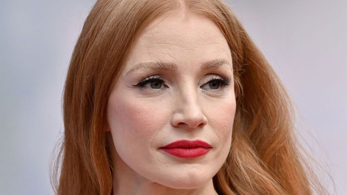 La actriz Jessica Chastain interpreta a Ava Faulkner en la película de Netflix.