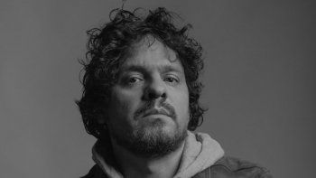 Marcelo Zoloa, líder de Bela Lugosi, lanzó Triángulo, su primer disco solista