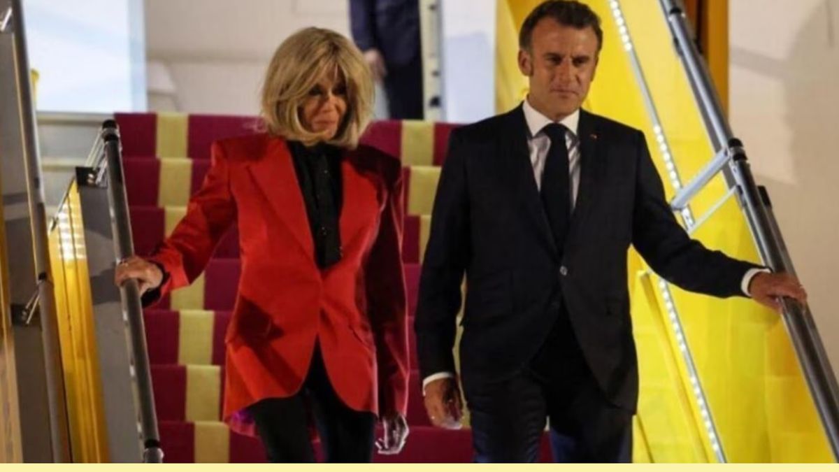 Escándalo presidencial: Emmanuel Macron fue cacheteado por su esposa al bajar de un avión