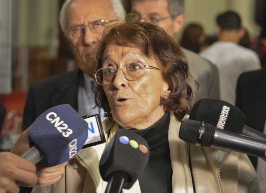 Los restos de Alcira Argumedo serán velados en el Congreso