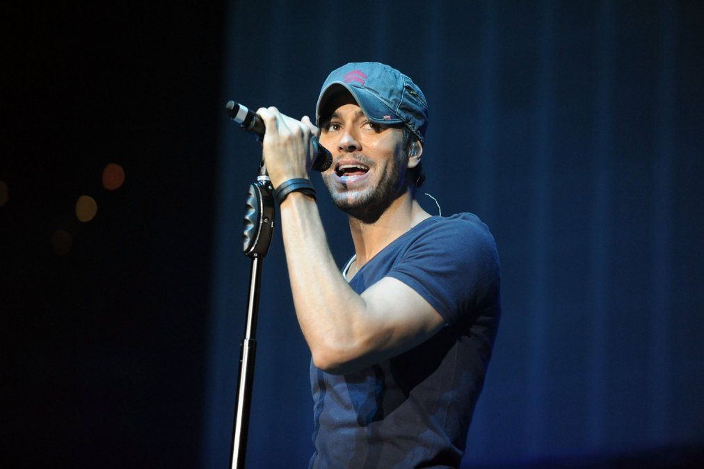 Enrique Iglesias provocó un conflicto político en Texas