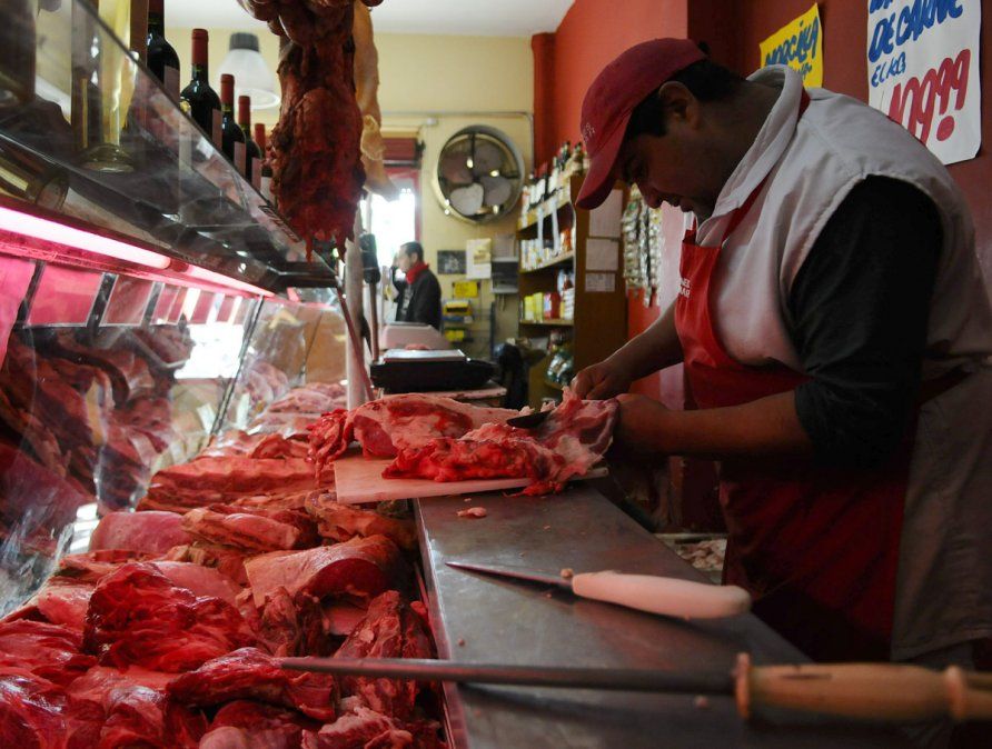 Otro panorama de cara a las Fiestas asoma en Mendoza a la hora de sacar cuentas para comprar carne. Imagen ilustrativa.