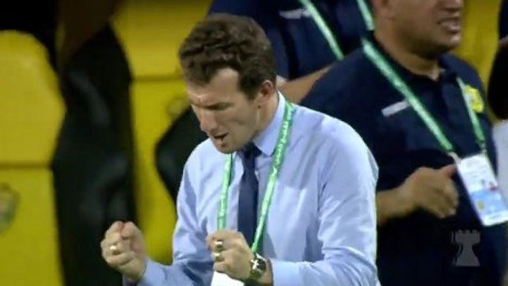 Técnico que debuta... Arruabarrena comenzó su era en el Al Wasl