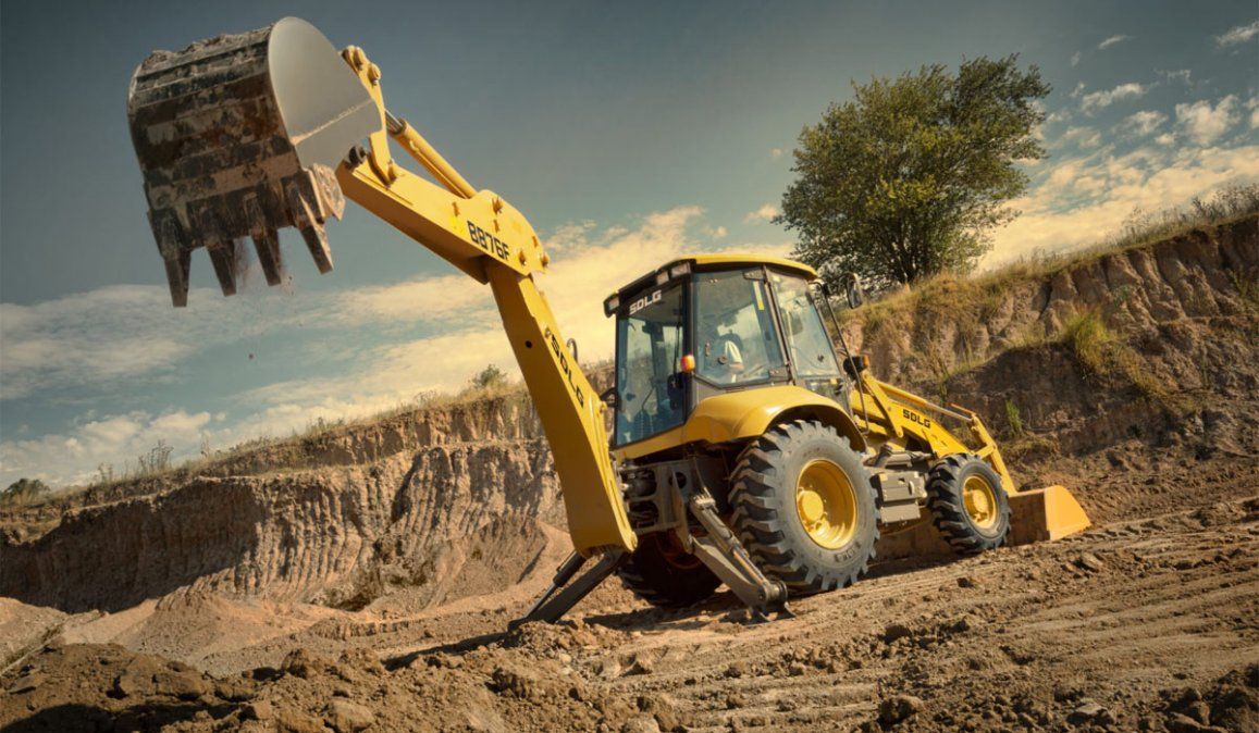 Una niña murió aplastada por una máquina retroexcavadora: tenía un año. Imagen ilustrativa.