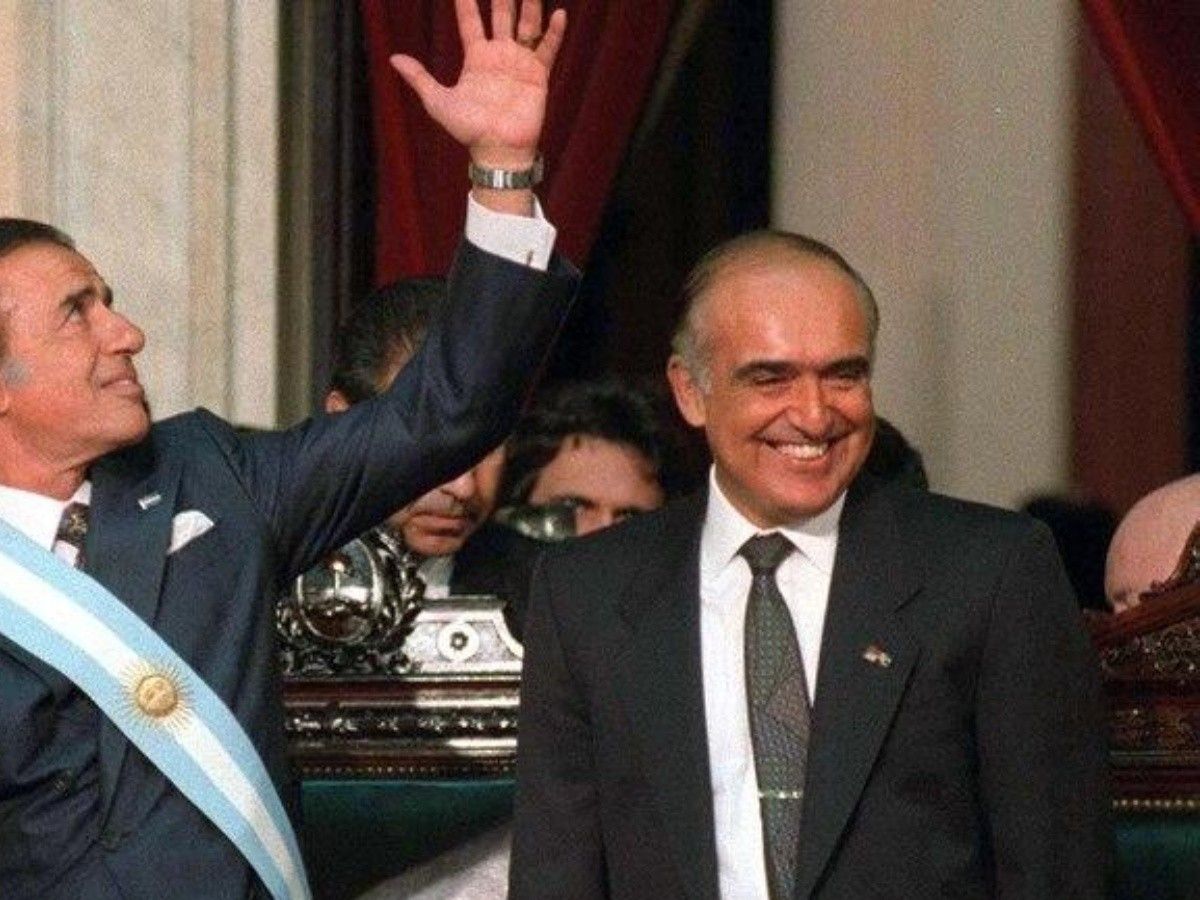 En el segundo mandato de Menem el vicepresidente fue Ruckauf, de perfil bajo. En el segundo mandato de Menem el vicepresidente fue Ruckauf, de perfil bajo.