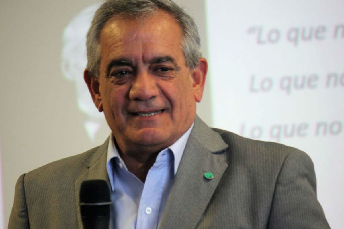 El candidato a diputado nacional del Partido Federal, Carlos Iannizzotto, aseguró que al Gobierno provincial le falta gestión y gasta sin bajar impuestos. 