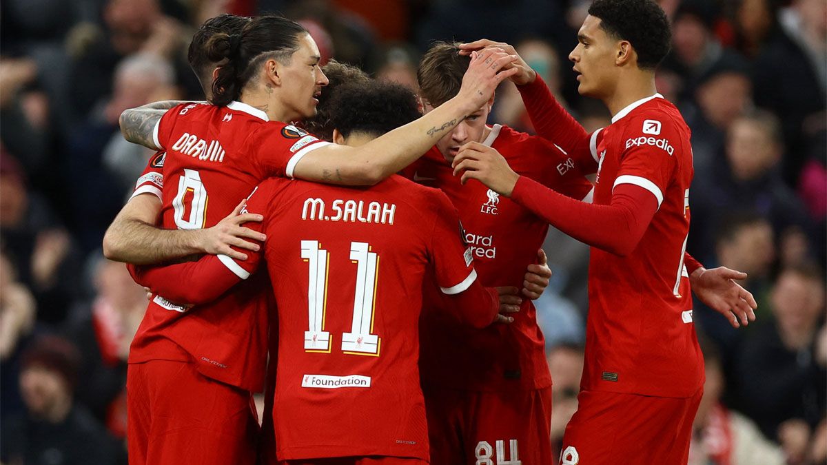 Darwin Núñez festeja uno de los goles de Liverpool. Darwin Núñez festeja uno de los goles de Liverpool.