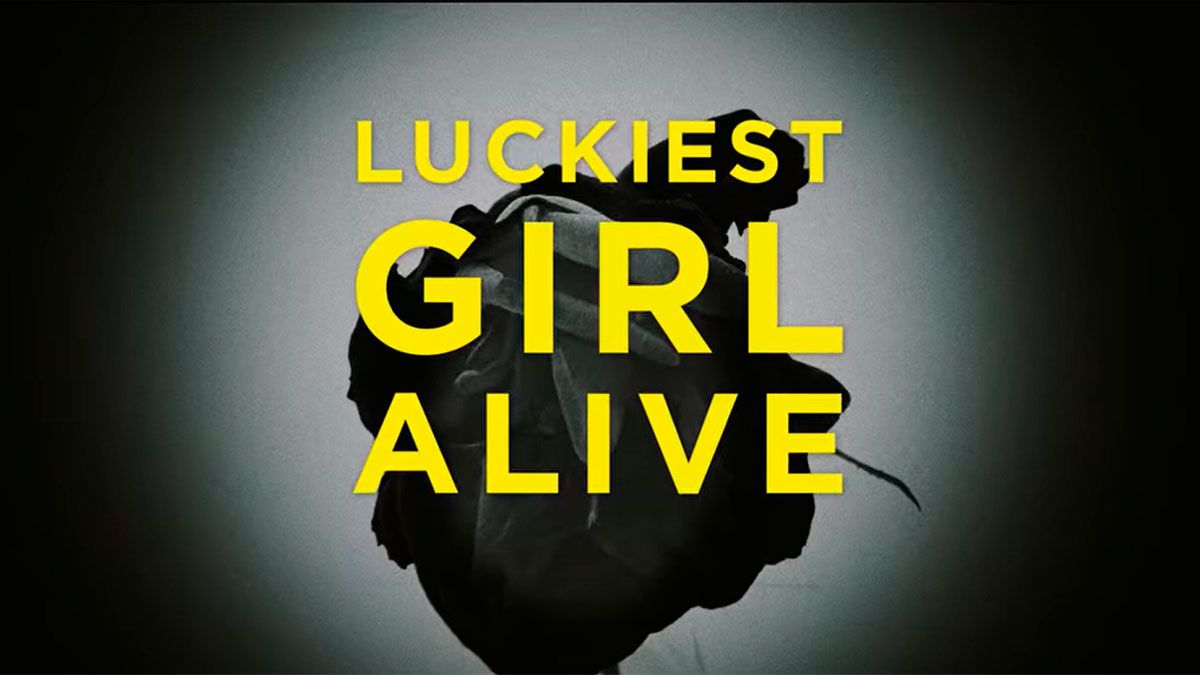 La película es una adaptación del best seller de Jessica Knoll.