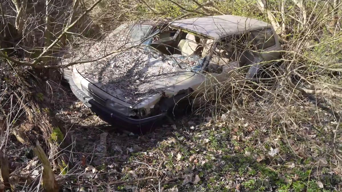 Este Toyota Camry parecía no tener remedio alguno. Este Toyota Camry parecía no tener remedio alguno.