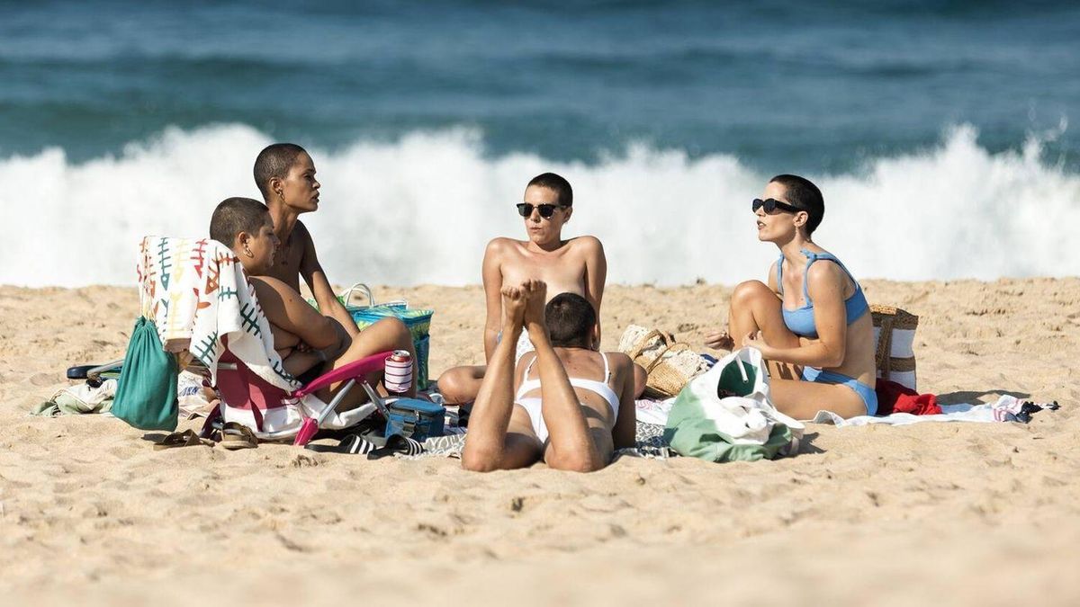 Dramática historia. Las de la última fila es una historia de vida dura y está en Netflix. Dramática historia. Las de la última fila es una historia de vida dura y está en Netflix.