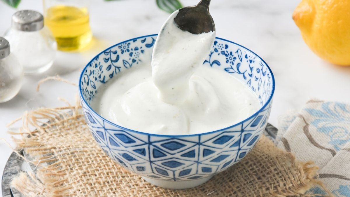La salsa de yogur es una alternativa saludable a la mayonesa. Foto: gentileza bonviveur. La salsa de yogur es una alternativa saludable a la mayonesa. Foto: gentileza bonviveur.