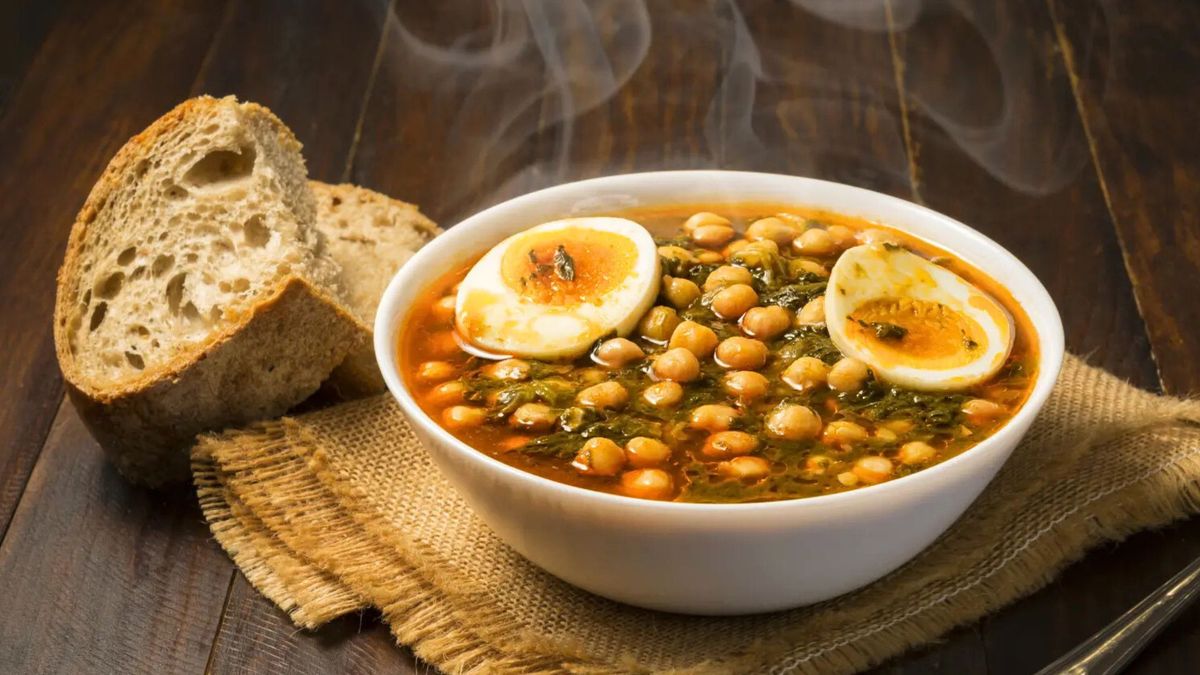 Receta del guiso de garbanzos. Foto: gentileza 20minutos. Receta del guiso de garbanzos. Foto: gentileza 20minutos.