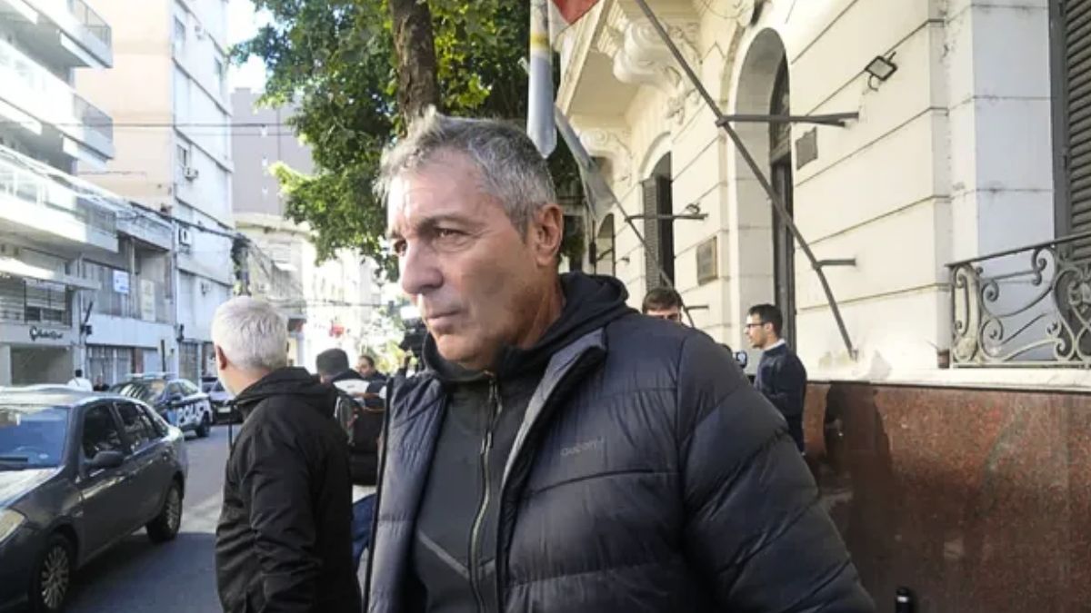 Frank Kudelka protagonizó un accidente en Rosario rumbo al entrenamiento de Newells.