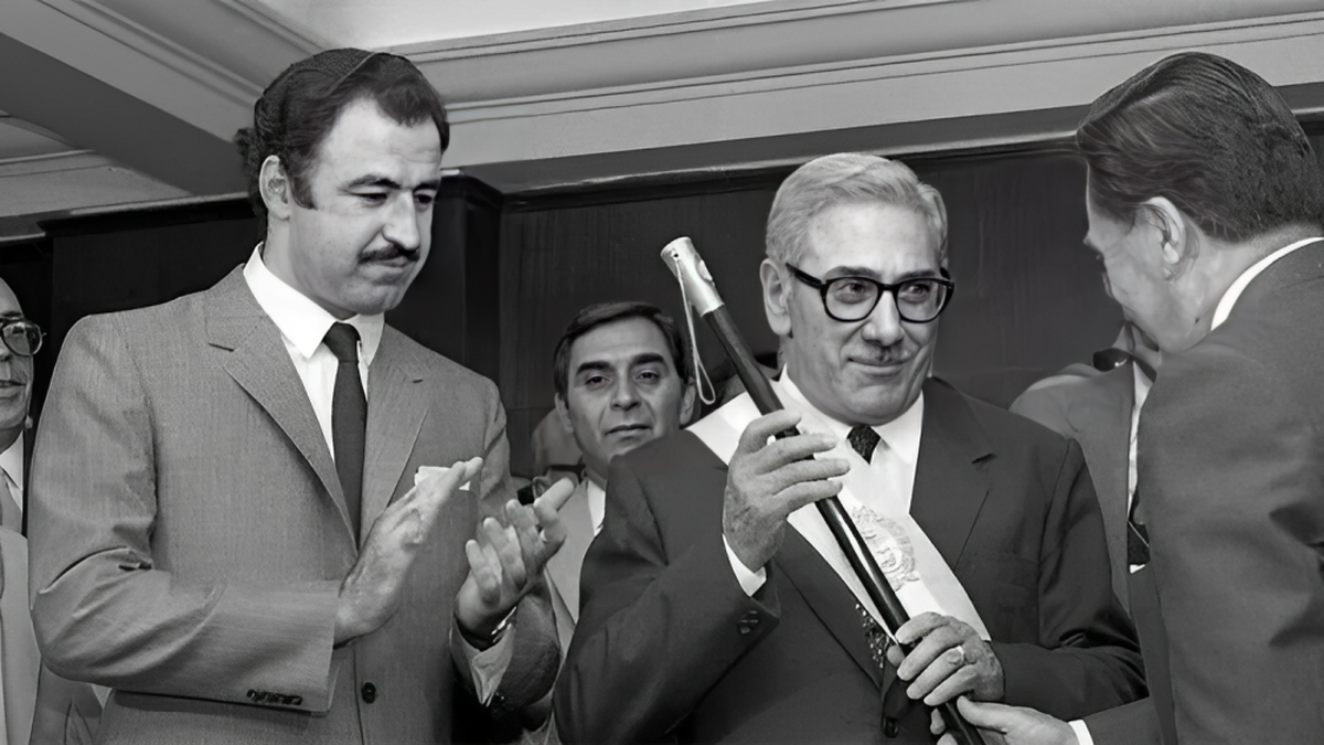 El primer gobernador de Mendoza tras el retorno de la democracia, Felipe Llaver (UCR). El primer gobernador de Mendoza tras el retorno de la democracia, Felipe Llaver (UCR).