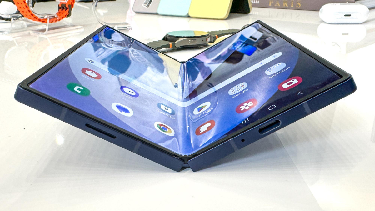 El celular tope de gama de Samsung, el Galaxy Z Fold7. El celular tope de gama de Samsung, el Galaxy Z Fold7.