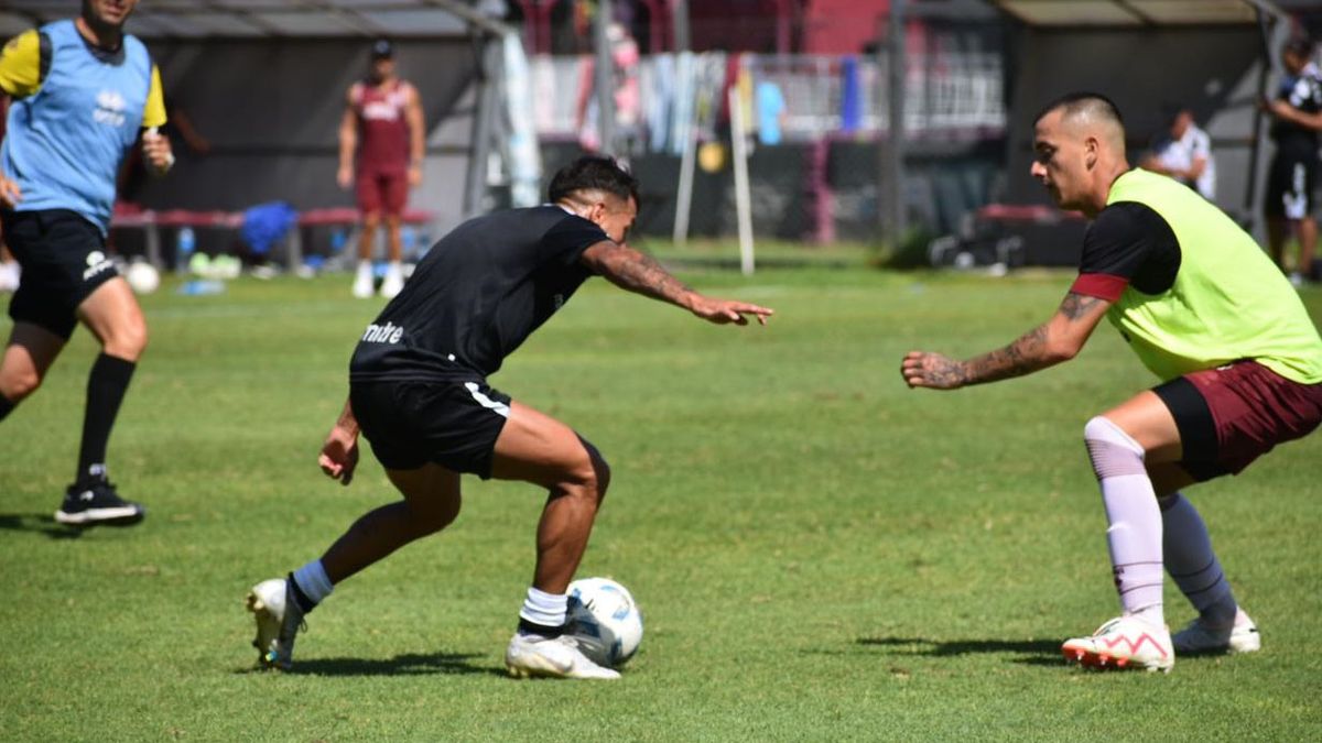 Los titulares de Gimnasia y Esgrima igualaron sin goles ante Lanús Los titulares de Gimnasia y Esgrima igualaron sin goles ante Lanús