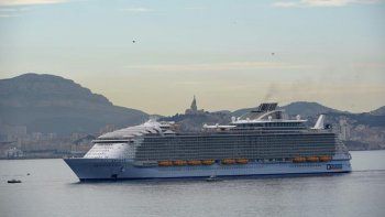 Un muerto y cuatro heridos graves en el crucero más grande del mundo