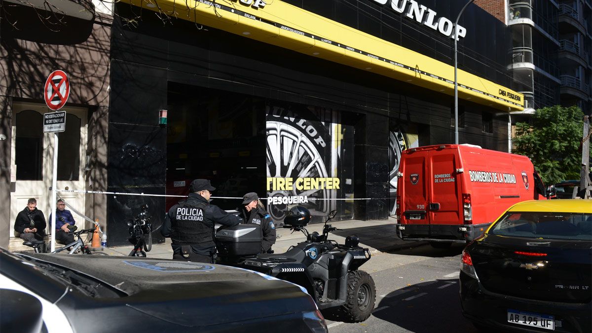 El accidente sucedió en una gomería de Almagro y terminó con la vida de un humilde trabajador.