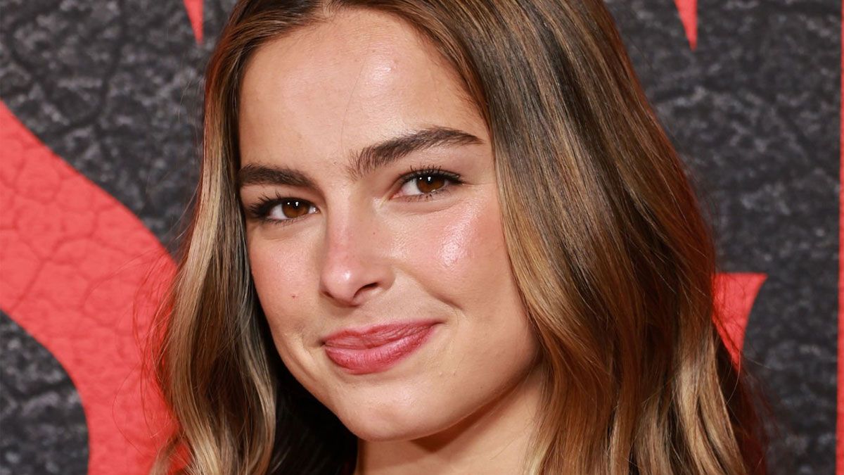 La actriz Addison Rae interpreta a Padett Sawyer en la película de Netflix.