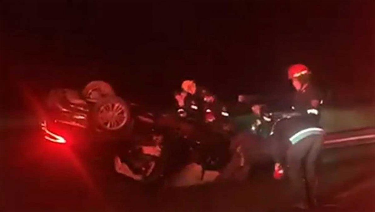 El ministro Meoni murió en un accidente de tránsito luego de perder el control de su vehículo y volcar. Viajaba por la ruta 7 Junín para estar con su familia